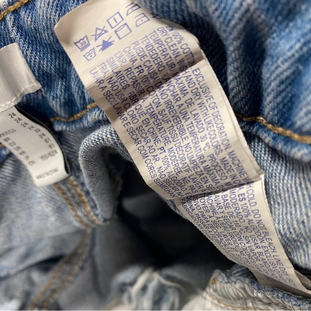 Forever 21 | Distressed Denim Shorts - Picture 6 of 9